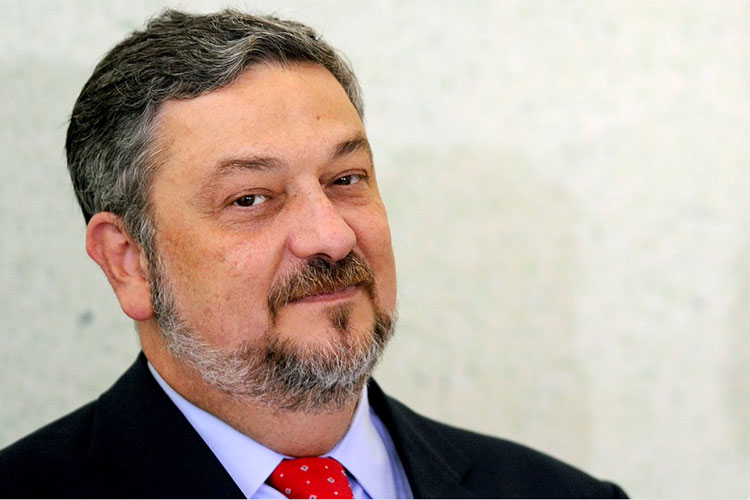 Cae otro influyente ex ministro de Lula y Rousseff