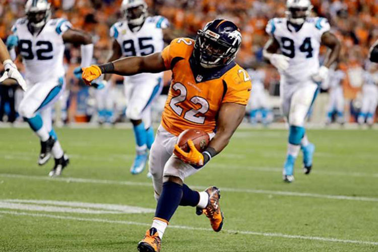 Broncos gana su segundo partido consecutivo ante las panteras