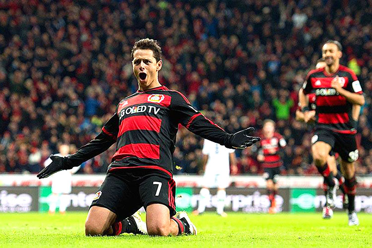 ‘Chicharo’ busca el centenar de goles; Convence a Leverkusen