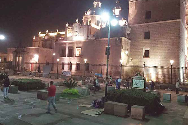 CNTE se repliega en Michoacán y Chiapas