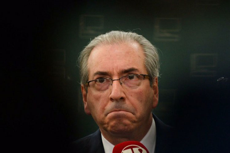 Destituyen a diputado brasileño que orquestó la caída de Rousseff