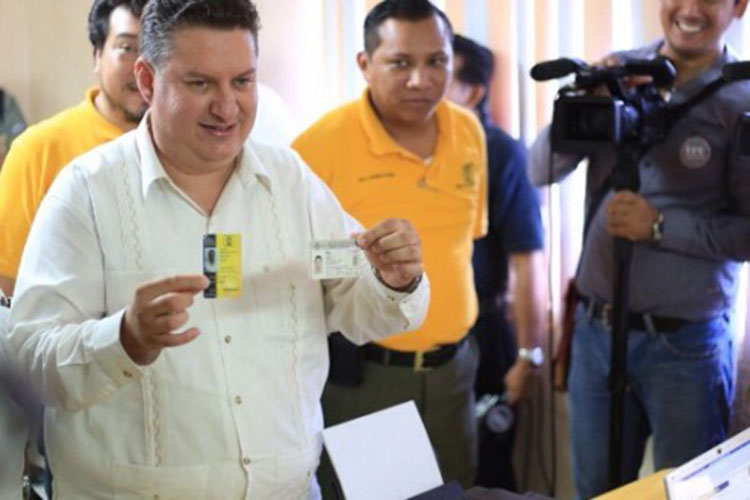 Caen por evasión fiscal el contratista de Pemex y excandidato del PRD