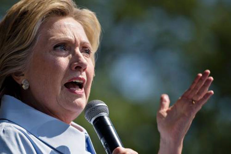 Clinton rechaza la invitación a México de Peña Nieto
