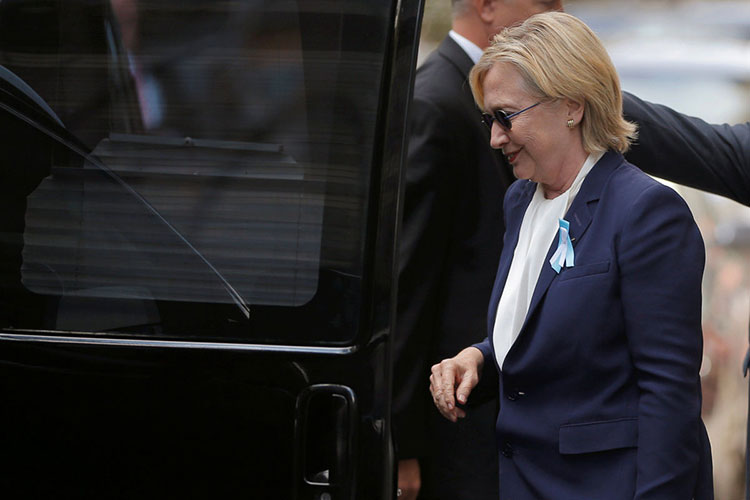 Clinton padece de Neumonía; Cancela actos en California