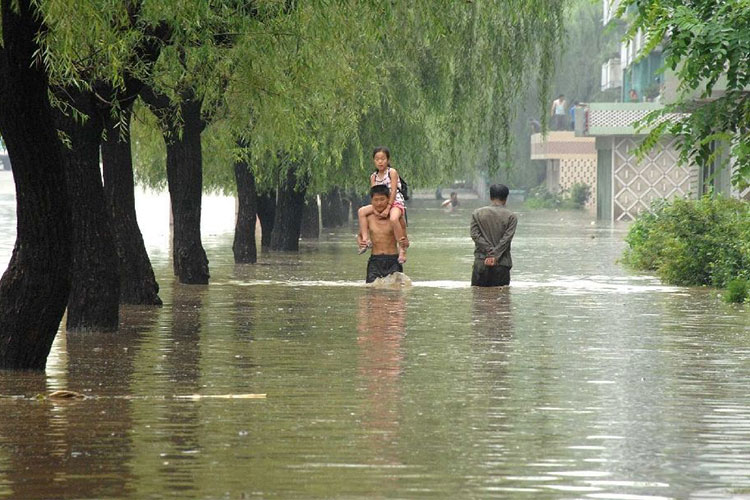 Al menos 133 muertos por inundaciones en Corea del Norte