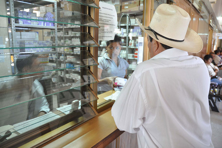 Recorte al sector salud agravará el problema de abasto de medicinas