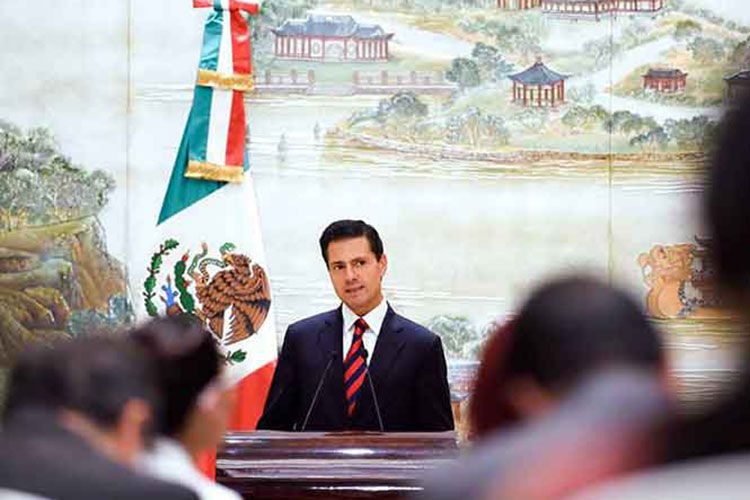 “Legítimo definir el papel de México en la relación con EU”: Peña