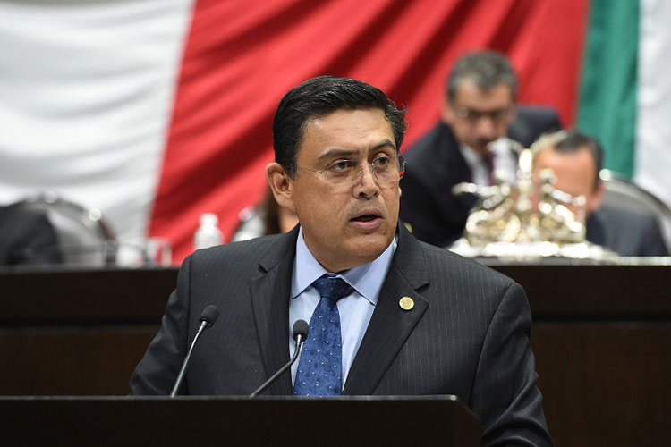 “El tipo de cambio seguirá depreciándose”: Rivera Castillejos