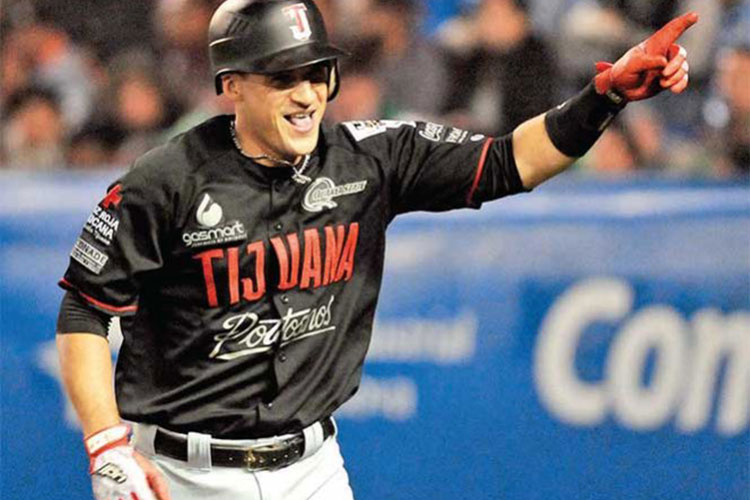 Los Toros de Tijuana dan ‘cornada’ a los Pericos