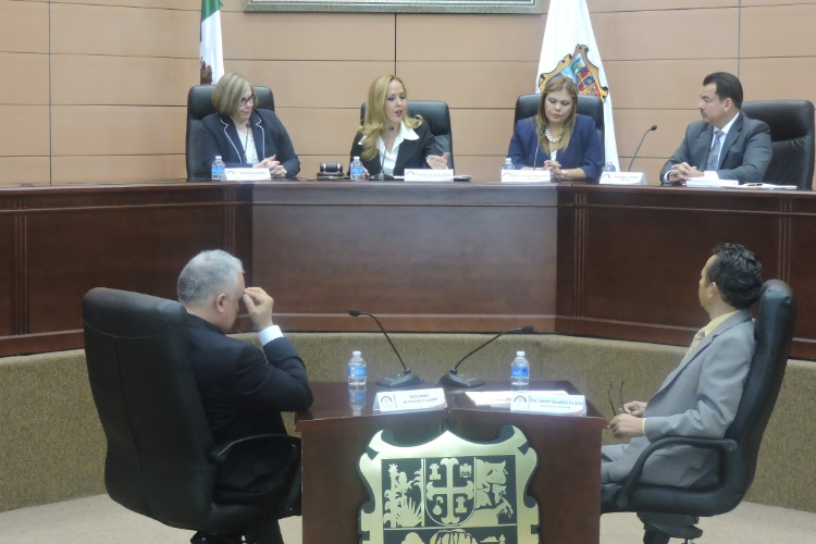 Siguen en el ‘aire’ reparto de Diputados Plurinominales