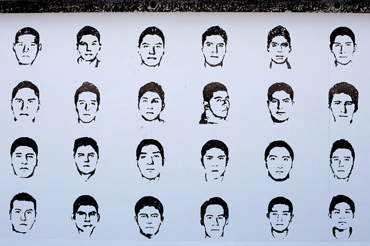 Fracasa gobierno en su intento por encubrir la verdad sobre Ayotzinapa: NYT
