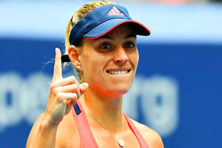 Kerber vence a Halep en Copa WTA