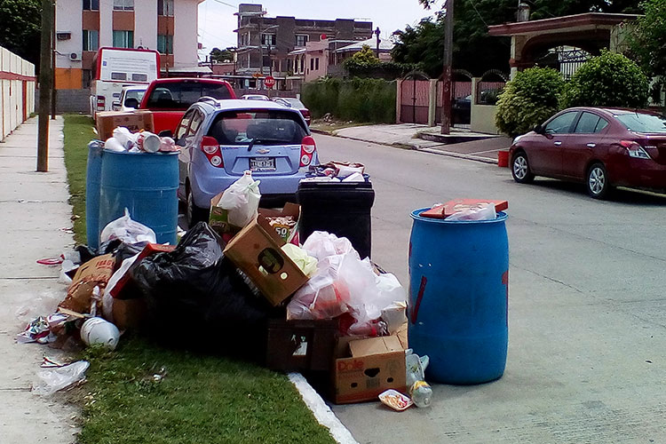 Heredó 3 mil toneladas de basura anterior alcalde de Madero