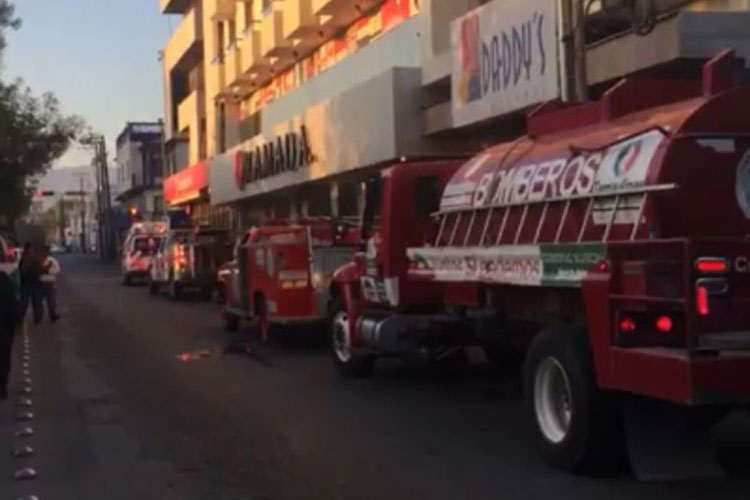 Reportan incendio en Hotel Ramada en Ciudad Victoria