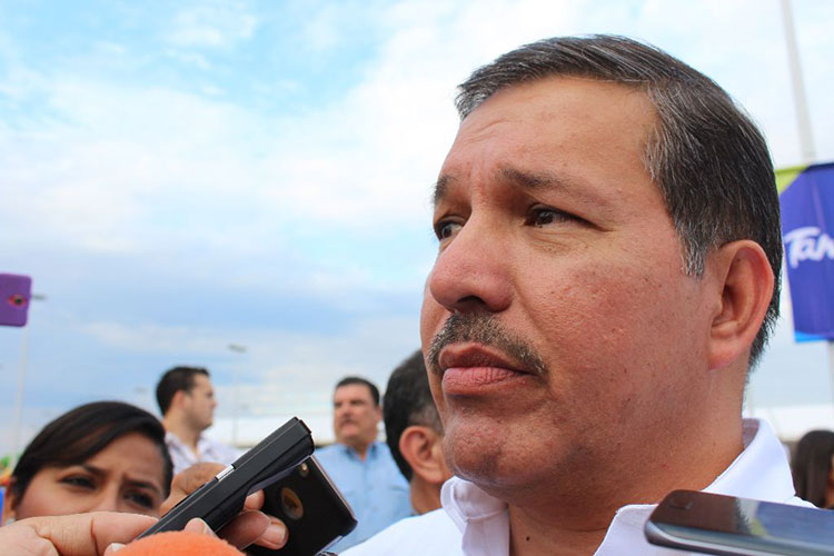 Va Cabeza de Vaca con proyectos “transparentes”