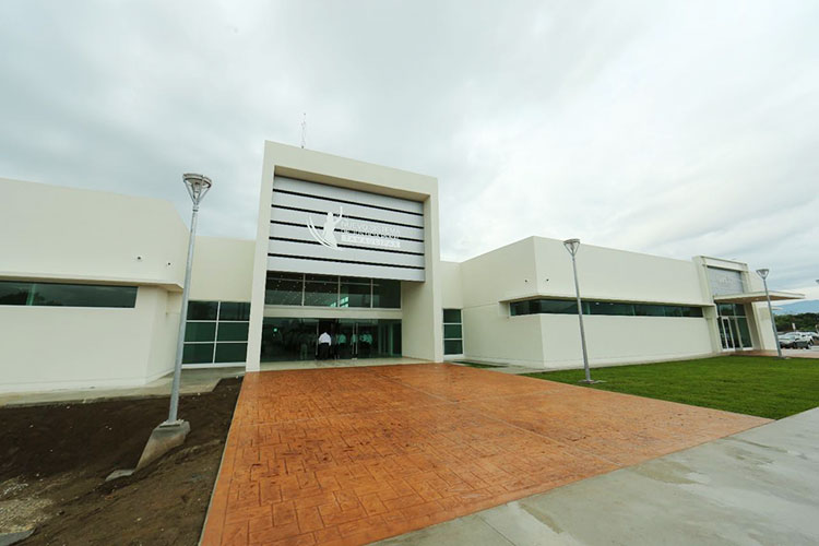 Nombran a 16 nuevos funcionarios en la PGJT