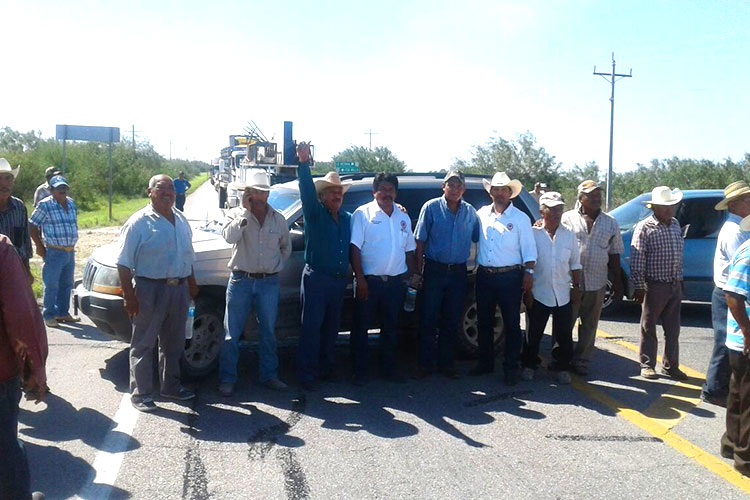 Regresa el bloqueo de carretera en San Fernando