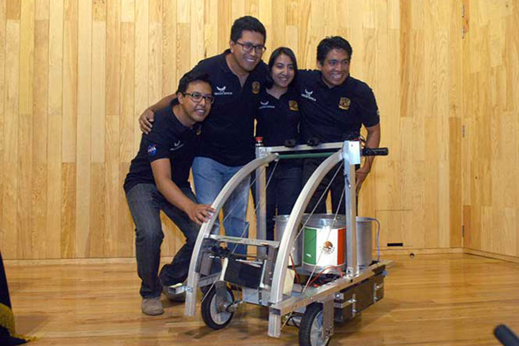 Mexicanos ganan premio de la NASA