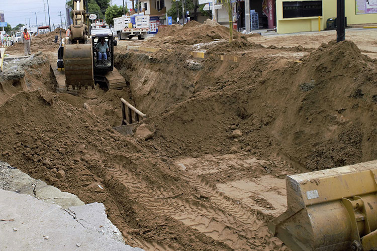 Buscan nuevas zonas de riesgo por hundimiento en Madero