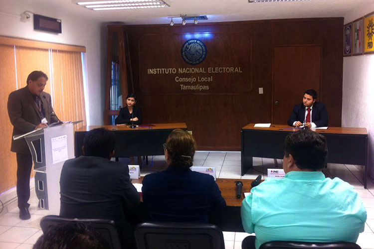 Procesa INE Concurso Juvenil de Debate Político 2016 en Victoria