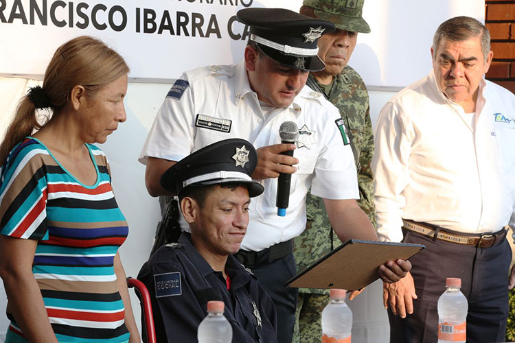 Cumple Juanito gran sueño: Ser integrante de la Policía Federal
