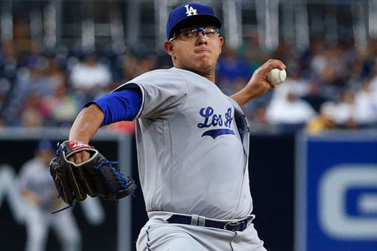 Julio Urías será el abridor de los Dodgers en el cuarto juego de la serie