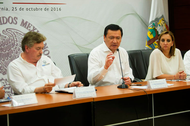Osorio Chong: “extraordinaria”, la oleada de migrantes en BC