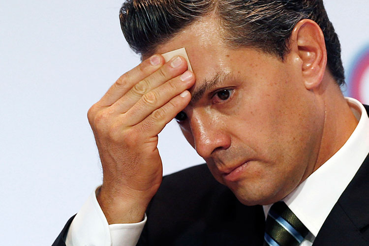 Sinodales de la UP eran los responsables de revisar la tesis de EPN: UNAM