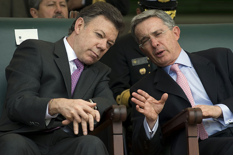 Santos y Uribe, en busca de un nuevo acuerdo de paz