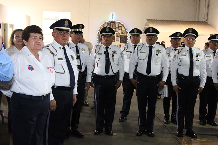 Alcaldesa de Tampico aumentará salario a los agentes de Tránsito