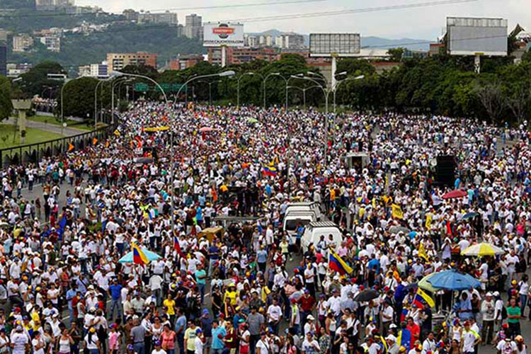 Miles ‘toman’ Venezuela; exigen la salida de Nicolás Maduro
