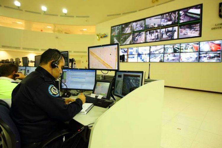 Capacitan personal para operar número de emergencias 911