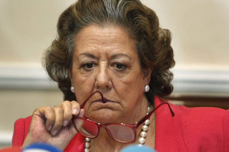 Muere ex alcaldesa de Valencia, España investigada por corrupción
