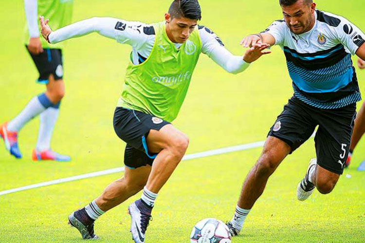 Chivas prometen intensidad al preparar la vuelta