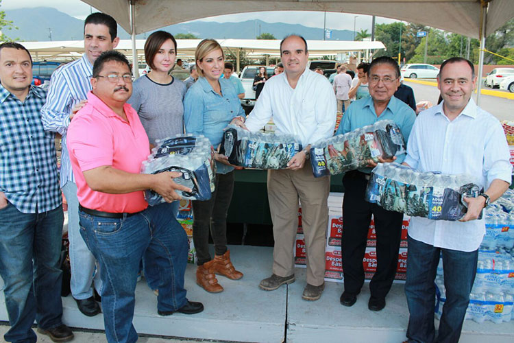 Personal de COMAPA y sus familias se suman al llamado del DIF