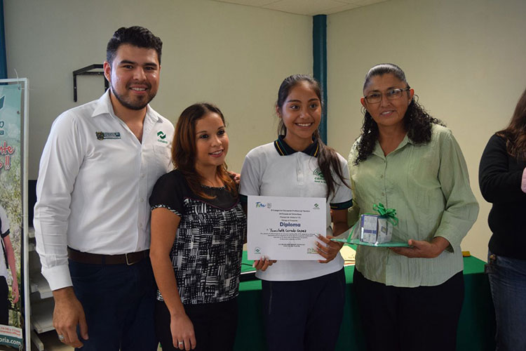 Realiza CONALEP Spelling Bee 2016