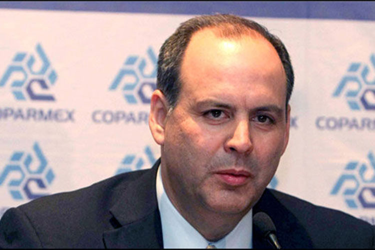 Coparmex propone aumentar salario mínimo a $89.35