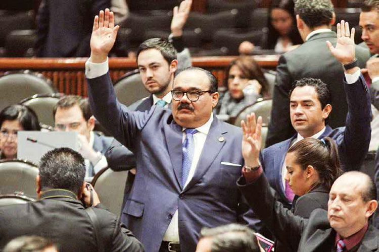 Diputados avalan en lo general el PEF 2017