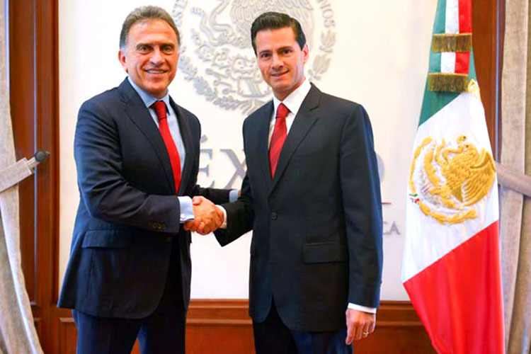 EPN recibió a gobernadores electos de Oaxaca, Tlaxcala y Veracruz