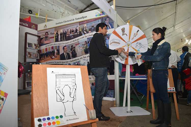 Fortalece IETAM educación cívica en Feria Tamaulipas 2016