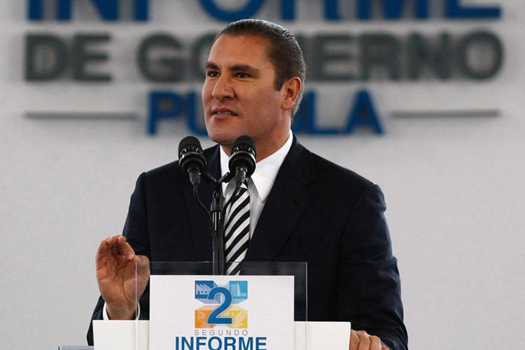 Ordena INE a Moreno Valle suspender difusión de propaganda en radio