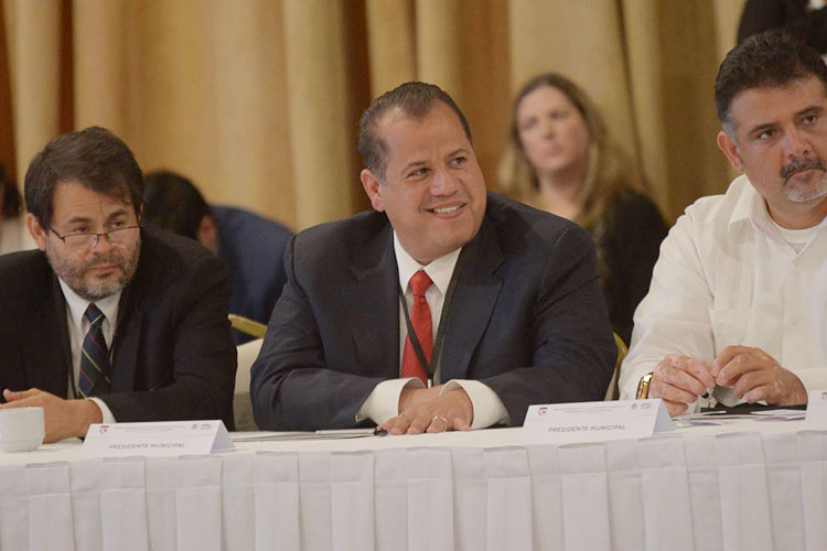 Dan nombramiento a Almaraz de titular en Prevención del Delito