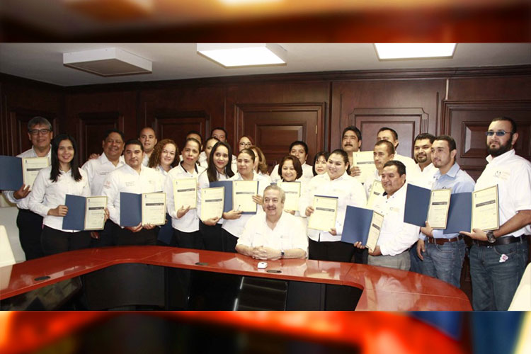 Auditores de la UAT reciben certificación en la Norma ISO 9001:2015