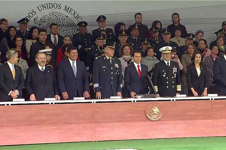 Encabeza Peña Nieto el 106 aniversario de la Revolución Mexicana