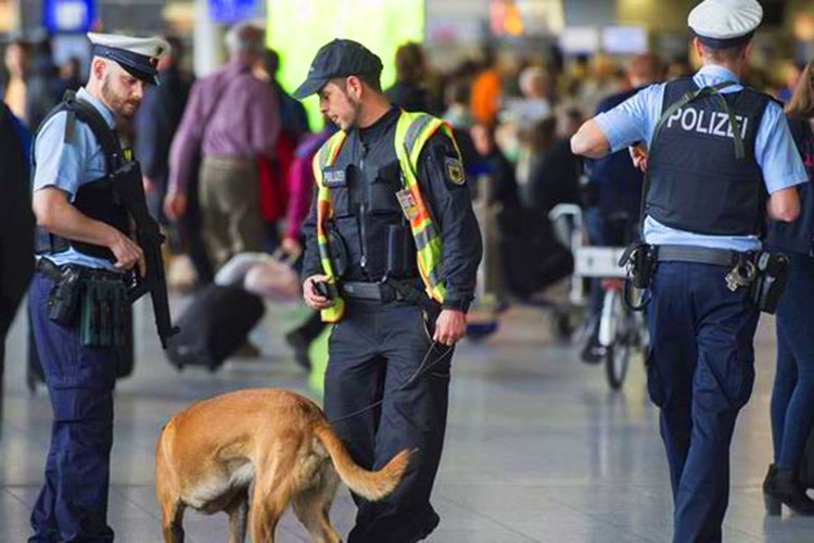 Sirio detenido revela planes de atentados terroristas en Berlín