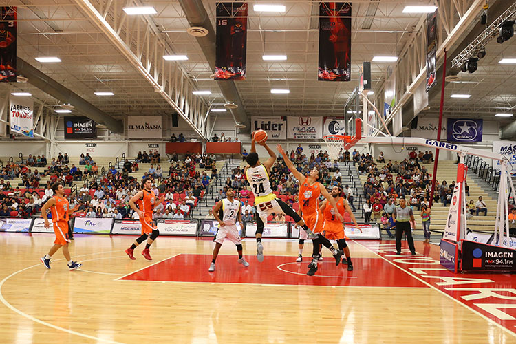 Apoya ciudadanía a Toros, el equipo de casa.