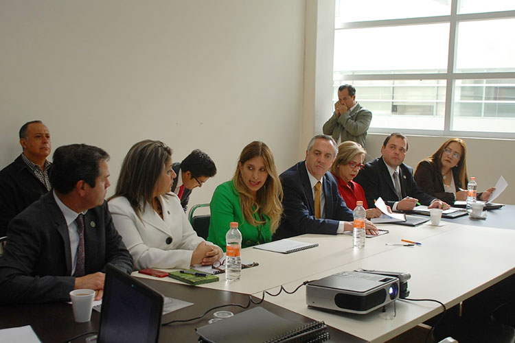 Pidieron aclaraciones, no acusaron, señala Diódoro