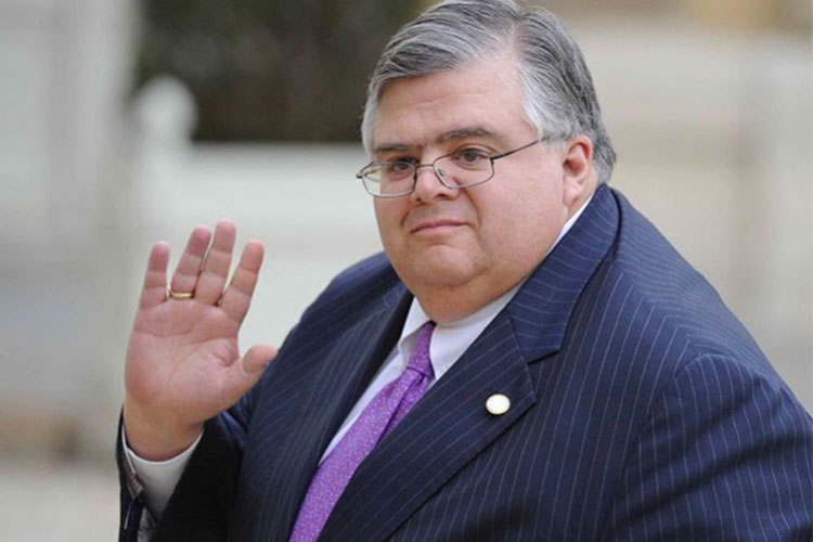 Agustín Carstens presenta su renuncia al Banco de México