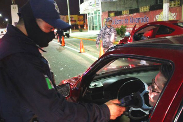 Aumentan “enfiestados” en calles de Victoria