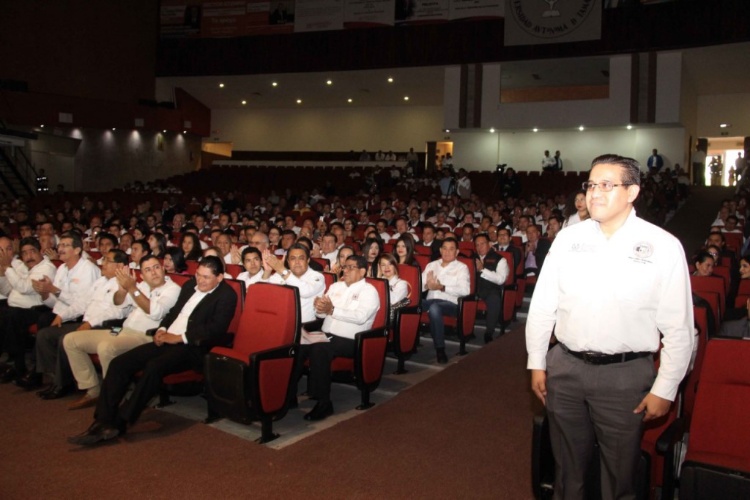 Investigador de la UAT recibirá tres premios nacionales